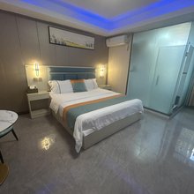 丰盈青年公寓(明丰广场店)
