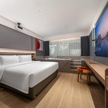 季朵酒店(深圳福田会展中心皇岗村地铁站店)