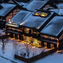 须来·半山度民宿(世茂莲花山小镇店)