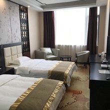 句容名爵酒店