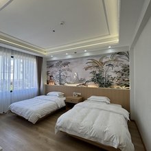 梁河予腾飞民宿