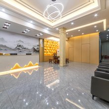 丰顺逢源温泉酒店(坚真公园店)