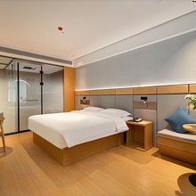 宜朵智能酒店(襄汾观景桥龙山路店)