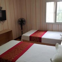 青岛雅月居宾馆(李村地铁站万年泉路地铁站店)