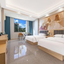 文辉商务酒店(腾冲永兴财富中心旅游汽车客运站店)