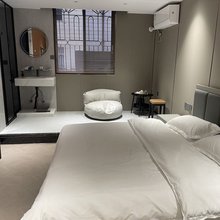 途家房东240128043780客栈(西荣路分店)