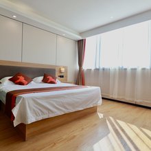 骏怡连锁酒店(昆山千灯大润发店)