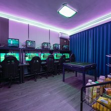 龙都大酒店(通道汽车站萨岁广场店)