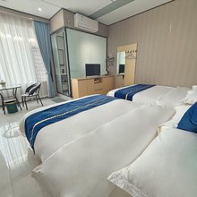 防城港厚德民宿(白浪滩三块石店)