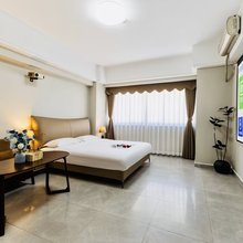 厦门皓月天际公寓(五缘湾湖里万达广场店)