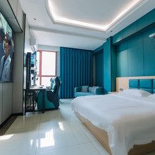 宜合酒店(信阳火车站体彩广场店)