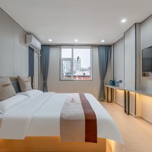 沃德阿拉丁酒店(潍坊泰华城店)