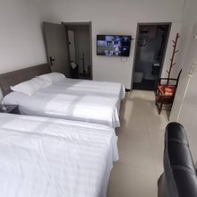 鸿飞民宿(浑源店)