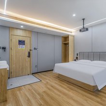 富丽酒店