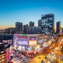潮漫酒店(唐山新街万达广场店)