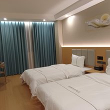 罗平花海商务酒店