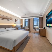 丽汀悦熙酒店(郑州海洋馆丰庆路地铁站店)