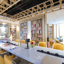 锦囊电竞泛娱酒店(宝安大仟里坪洲地铁站店)