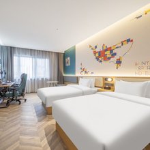 网鱼电竞酒店(昆山花桥花溪公园地铁站店)