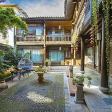丽江竹逸轩·悦舍悠庭(古城木府四方街店)
