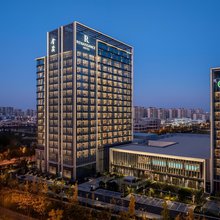 青岛金茂万丽酒店