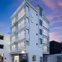 亿朵酒店(天涯海角店)