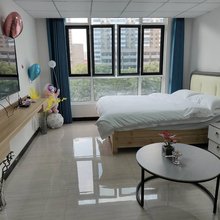 煜盛民宿(石家庄勒泰中心商场店)