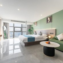 OneDay设计师时光影宿(杭州高铁西站浙一医院余杭院区店)