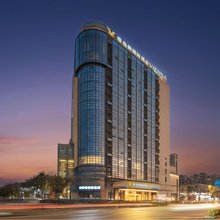 维也纳国际酒店(上海国展中心曹安公路店)
