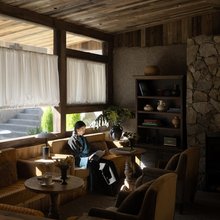 香格里拉璞云悬山LIFE民宿(独克宗古城大佛寺转经筒店)