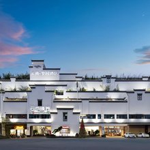 玉林云尚梦园酒店(银丰国际中药港会展中心店)
