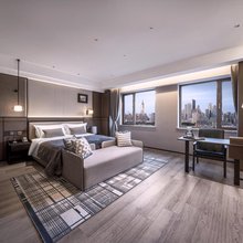 哈尔滨安纳缦设计师江景酒店(中央大街步行街索菲亚教堂店)