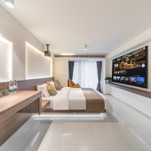 凯维森酒店(重庆企业天地化龙桥地铁站店)