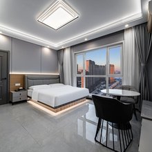 锐恒酒店(哈尔滨冰雪大世界融创乐园店)