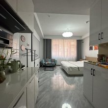 宿小生主题公寓(张北北京新城店)