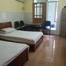 嘉鱼鑫豪宾馆