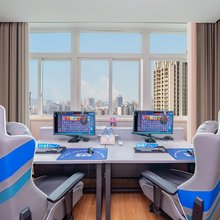 星泊电竞公寓(港惠购物中心店)