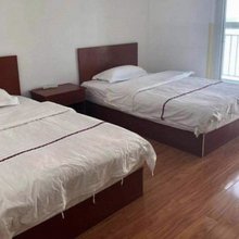 泸定乐途小憩旅店