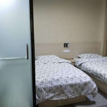 美和宾馆(新县车站店)