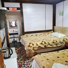 盐源龙忠民宿