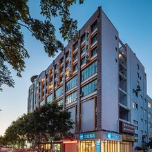 汉庭酒店(如皋安定广场店)