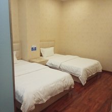 六八快捷宾馆(阜阳市红旗中学店)