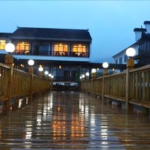 苏州陆巷古村假日酒店
