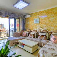 爱丽丝sunshine胭熙公寓(北海银滩店)