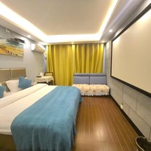 简爱公寓(武汉纺织大学阳光校区店)