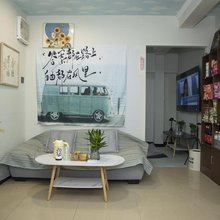 途畅民宿(无锡火车站店)