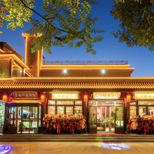 云端小筑酒店(大同古城华严寺店)