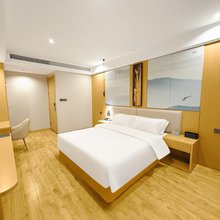 由里舒泊智慧·星舍艺术酒店(麒麟盛世店)