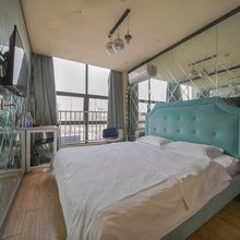 南通遇见主题宾馆(商贸学院店)