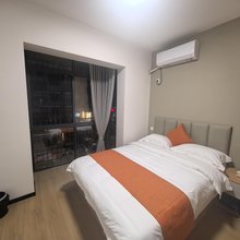 橙寓·星家客栈(万家丽国际MALL店)
